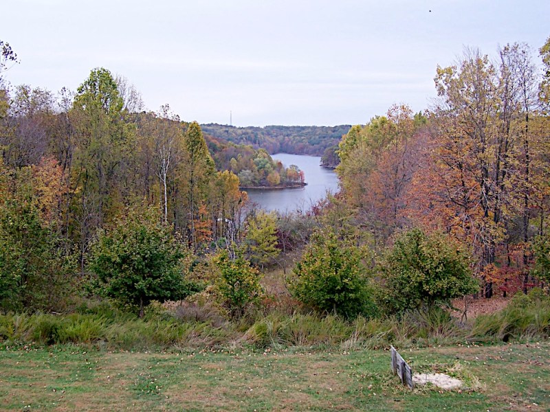 A scenic view of the river and trees at Salt Fork State Park in Ohio.